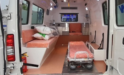 Ambulance interior with stretcher and oxygen support — DMMRK Ambulance Faridabad